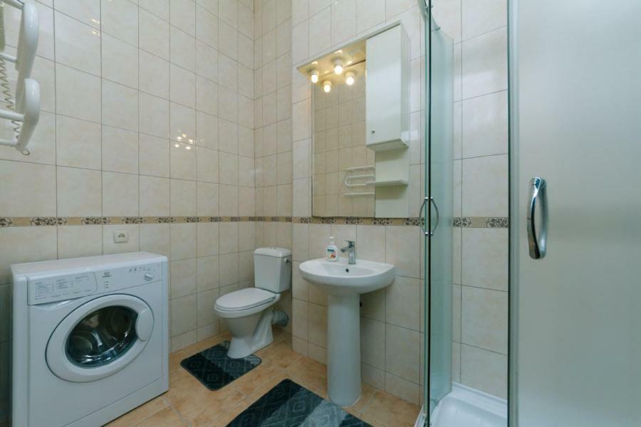 Apartment On Saksahanskoho Street Kiev Luaran gambar
